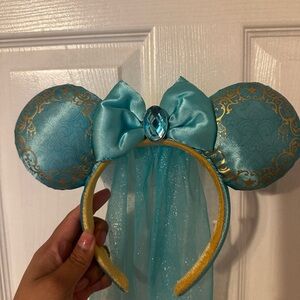 Princess Jasmine Blue and Gold Disneyland Headband with Bow